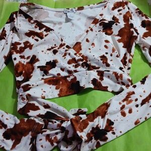 Cute cow print crop top!